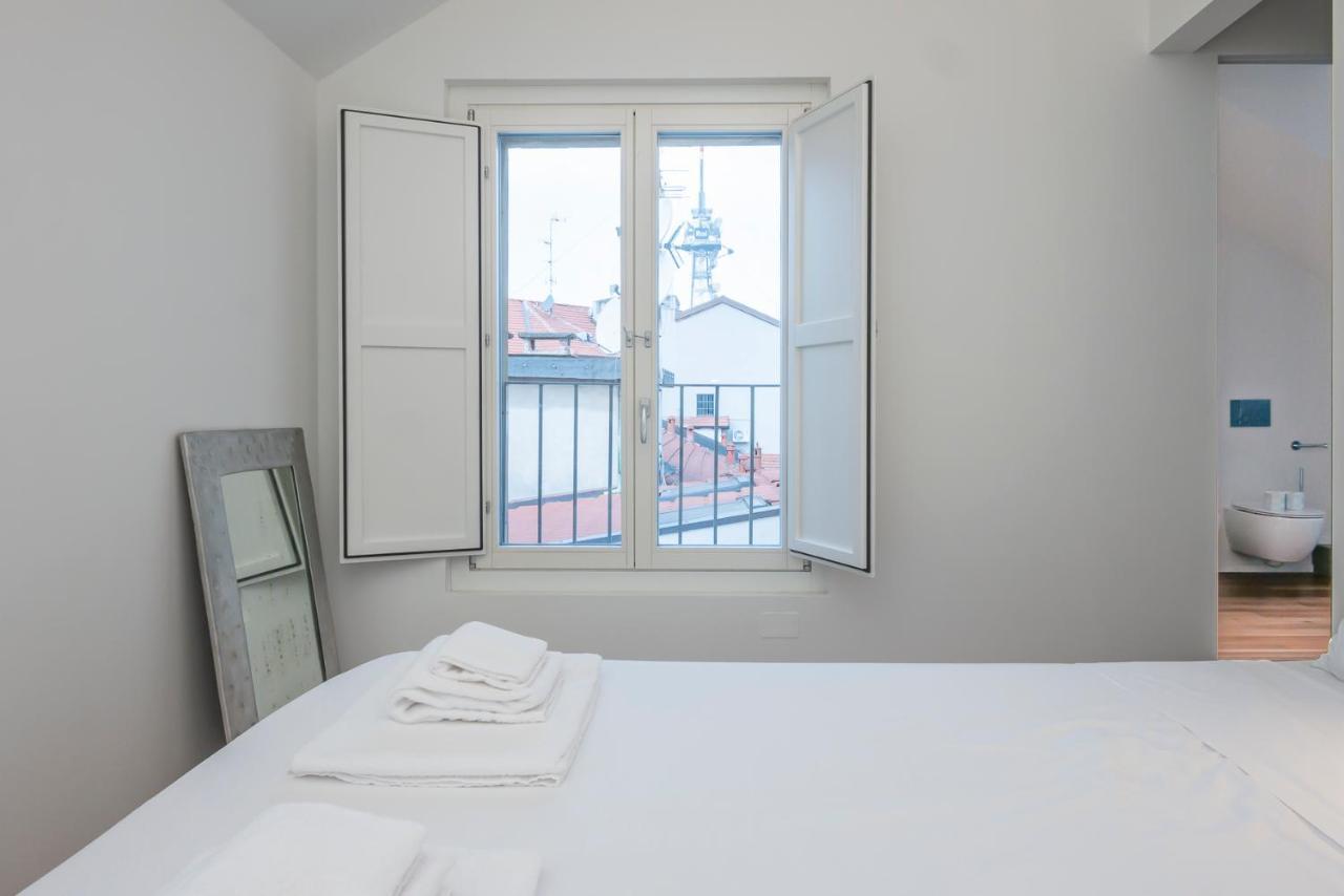 Luxury Apartment Near Arco Della Pace Guerrazzi 9 Milan Bagian luar foto