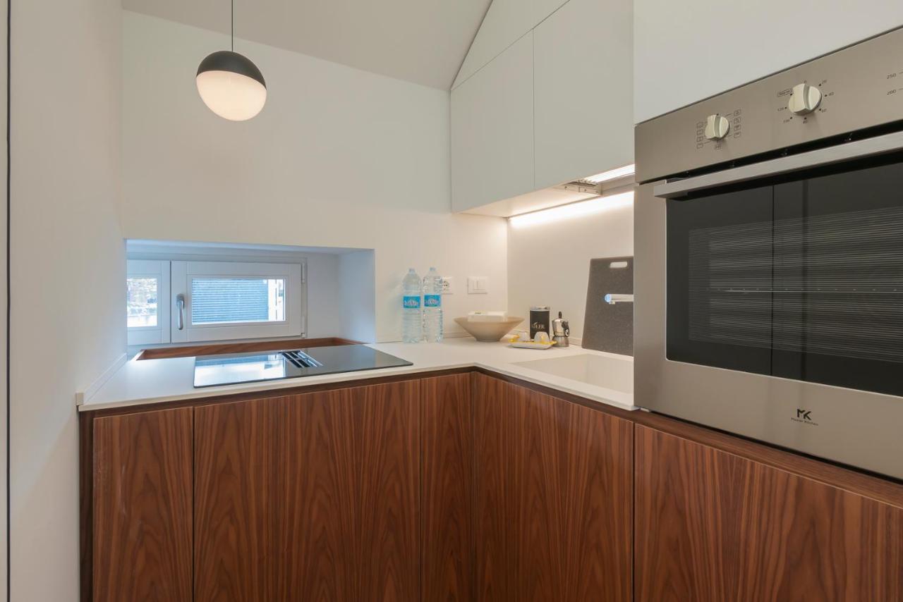 Luxury Apartment Near Arco Della Pace Guerrazzi 9 Milan Bagian luar foto