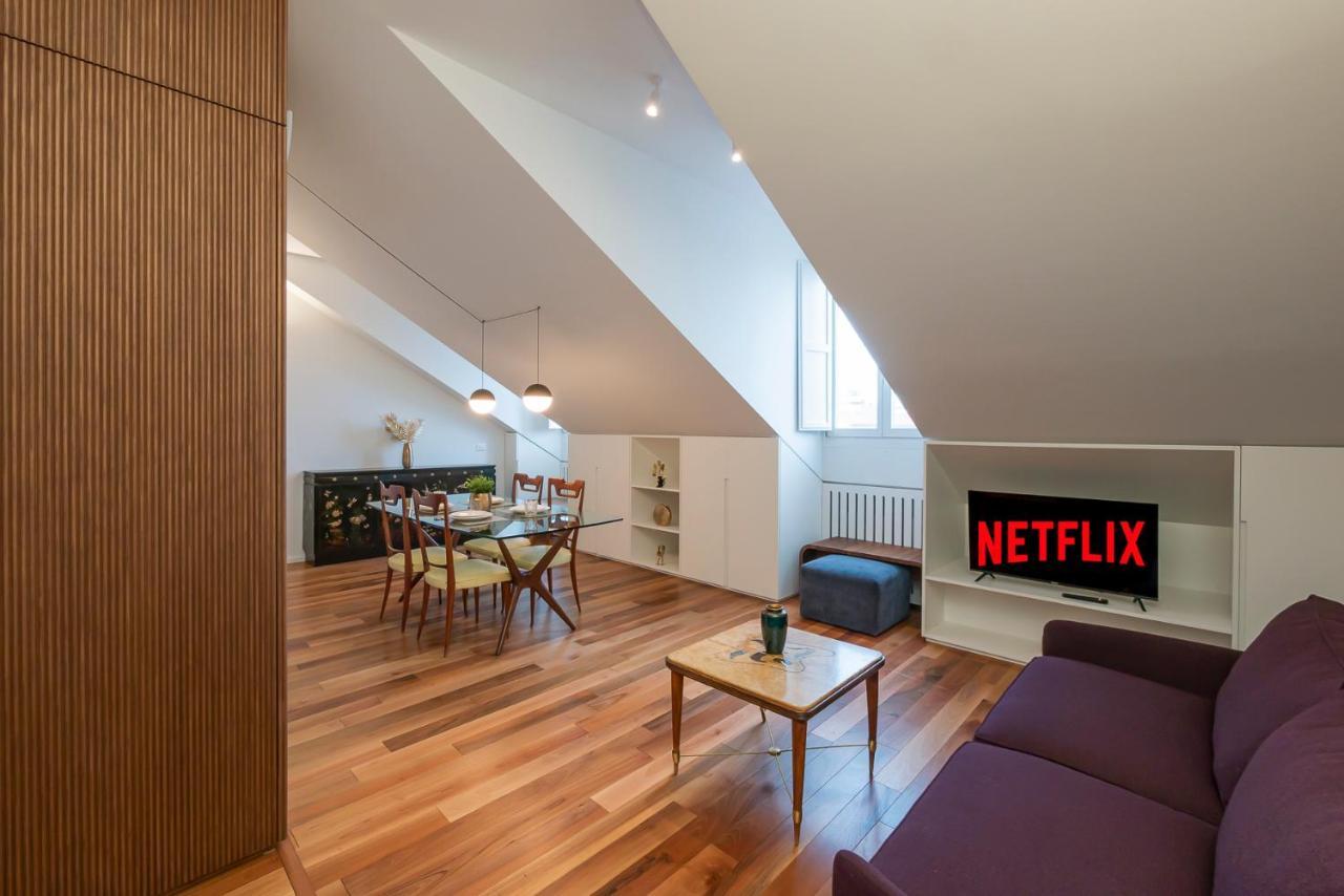 Luxury Apartment Near Arco Della Pace Guerrazzi 9 Milan Bagian luar foto